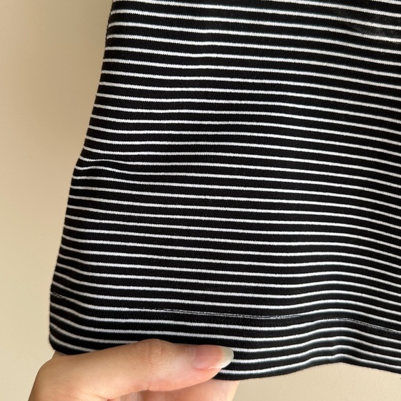 Lululemon Cool Racerback Tank Top, Black and White Striped, Size 4 - Picture 7 of 16